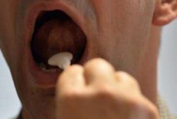 La FDA aprueba la prueba de saliva para Covid-19, lo que abre la puerta a pruebas más amplias