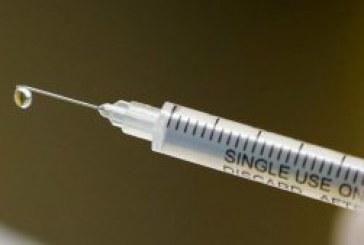 Vacuna contra la covid-19: Johnson & Johnson interrumpe los ensayos clínicos por enfermedad de un voluntario